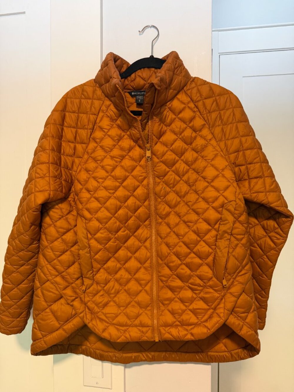 Athleta Whisper Featherless Puffer Jacket